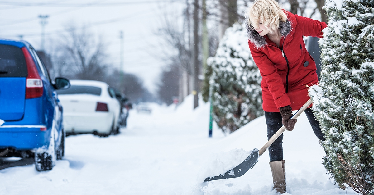 Preventing Lower Back Pain Injuries when Shoveling Snow